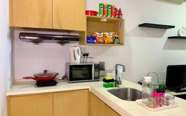 Private Jacuzzi Staycation at KL City 152 – Kitchen – Kuala Lumpur