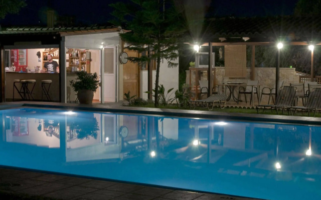Argo Apartments