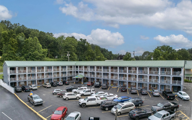 SureStay Hotel by Best Western Summersville