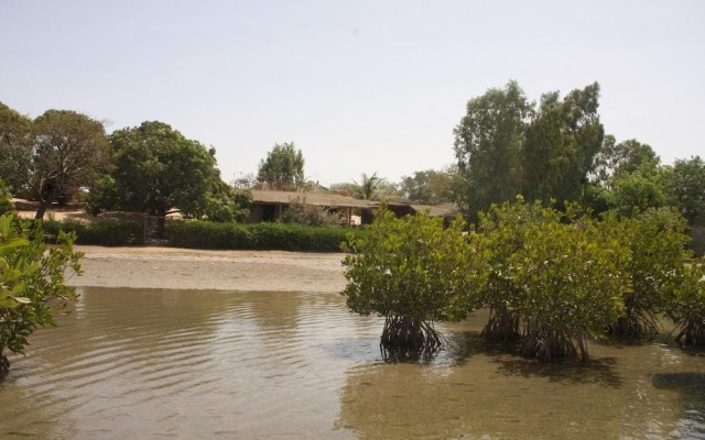 Sarahma Lodge Simal