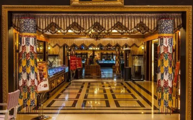 松潘嘉绒鑫宫藏文化酒店