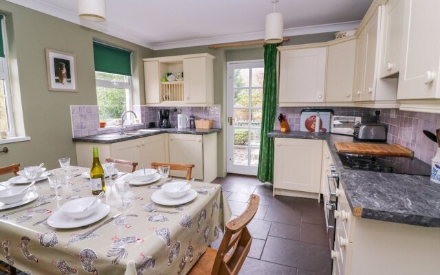 Cilgerran Cottage