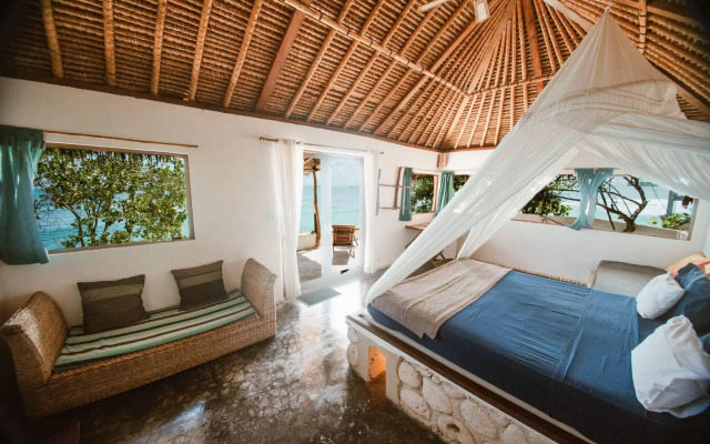 Rock 'n Reef Hotel