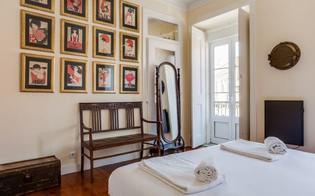 ALTIDO Lovely 3BR Apt w/ workspace, nearby Botanical Garden of Lisbon