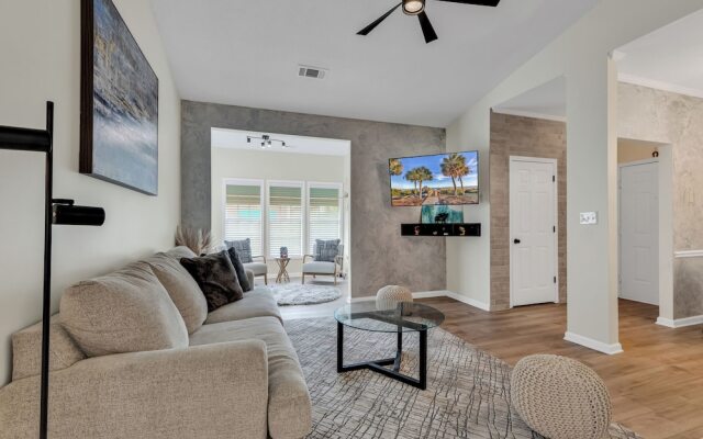 Savannah Shores