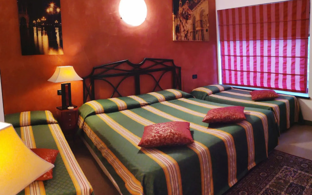 Hotel Feel Inn Venice Airport Rooms