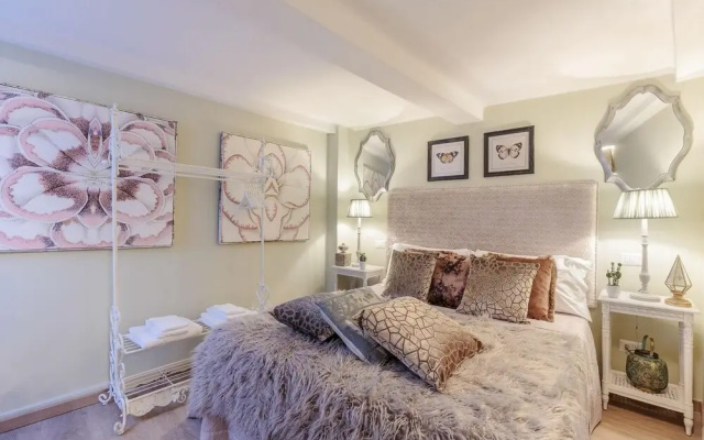 Smart and Central Located Two Bedrooms Air Conditioned Apartment Surrounded by Medieval Towers - Apartment in 卢卡 - Photo 2