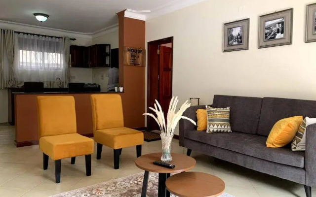 Cozy 2-bedroom Apartment within city limits.