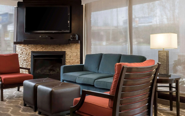 Comfort Inn - Pocono Mountains
