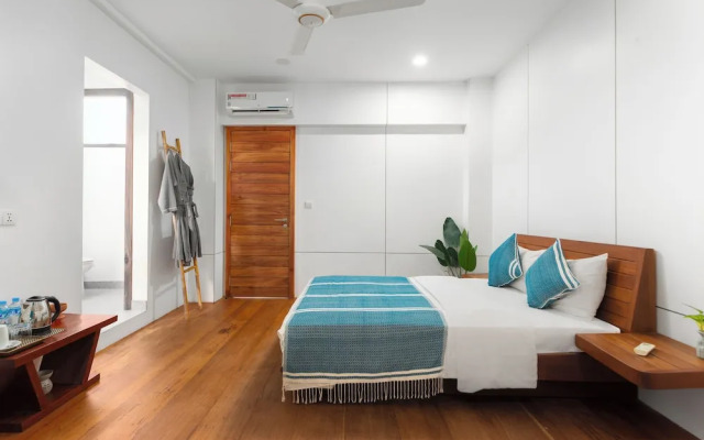 Tropical Garden House