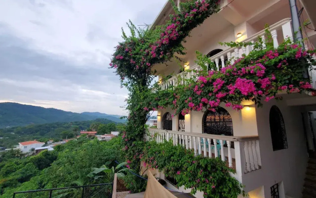 The Grand Monticchiello Villa