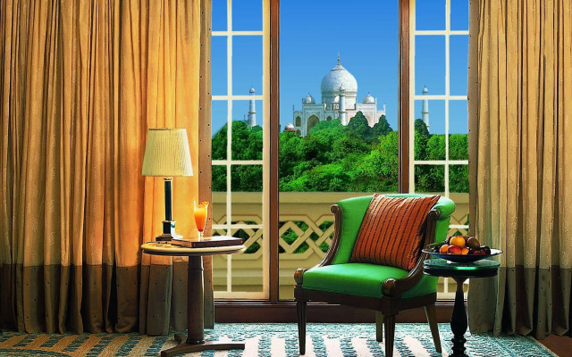 The Oberoi Amarvilas, Agra