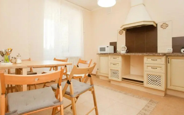 Севиль на Чистопольской 64