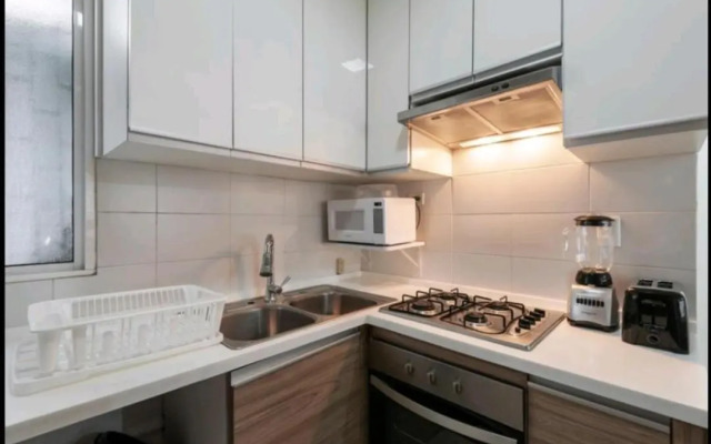 Pennsylvania WTC High End 1parking/2BR/2BA