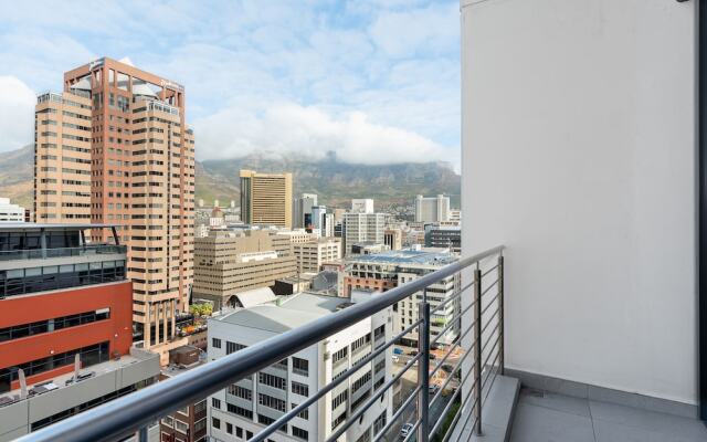 16 on Bree Luxury Apartments