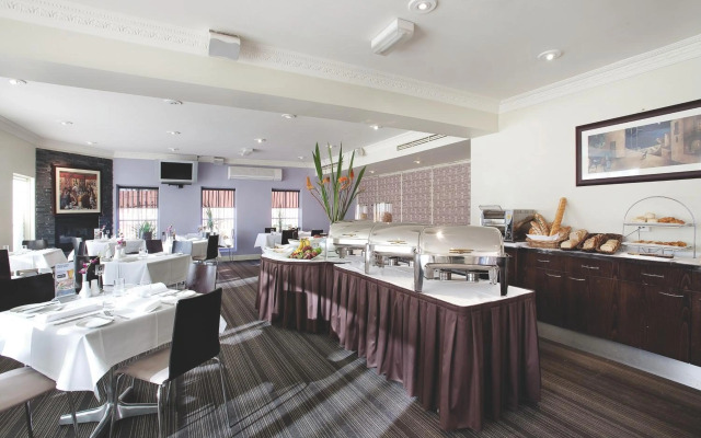 Best Western Plus Buckingham International
