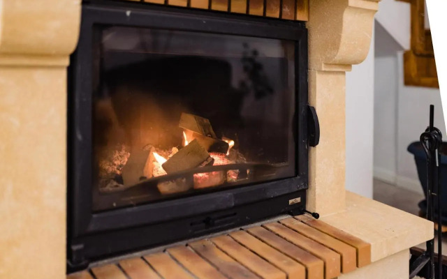 Pensiunea Salina Gymnasium