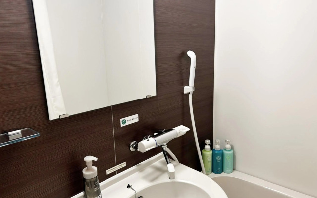 Hotel Route-Inn Toyama Inter