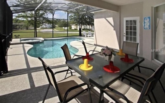 Family Home @ Tower Lake