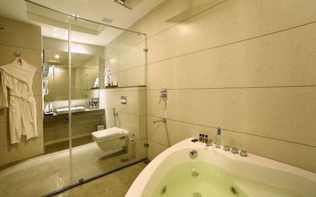 Blanket Hotel and Spa