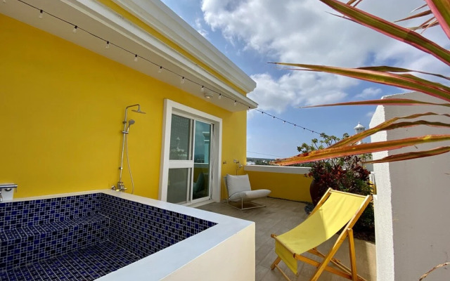 Burano Yellow Villa