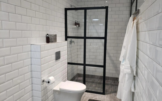 Point B Guest House