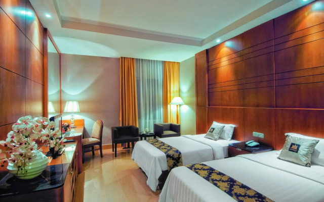 Grand Sakura Hotel