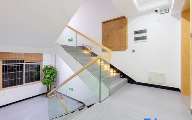 Zhumeng Yingyue River View Homestay