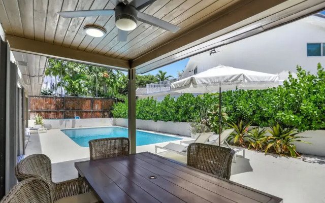 Ocean Breeze Villa 3 Bdr, Pool