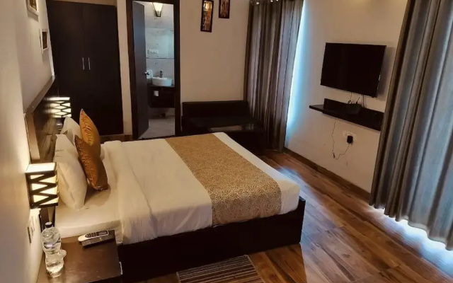 Pearl Suites at Omex Enternity