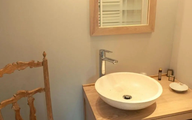 Le Château de la Vierge