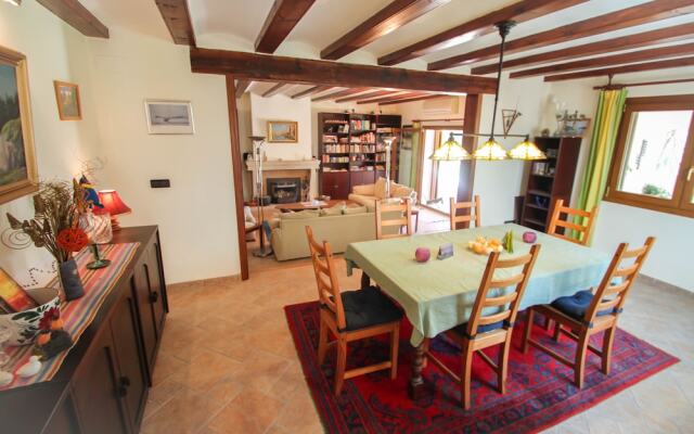 Finca Raiz - modern, well-equipped villa with private pool in Moraira