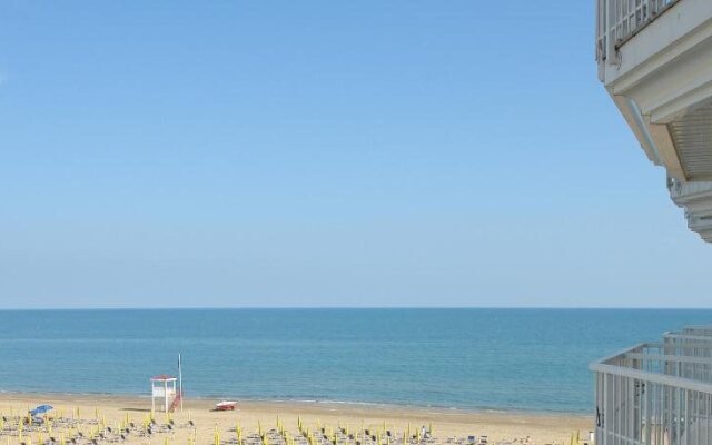 Termini Beach Hotel  Suites