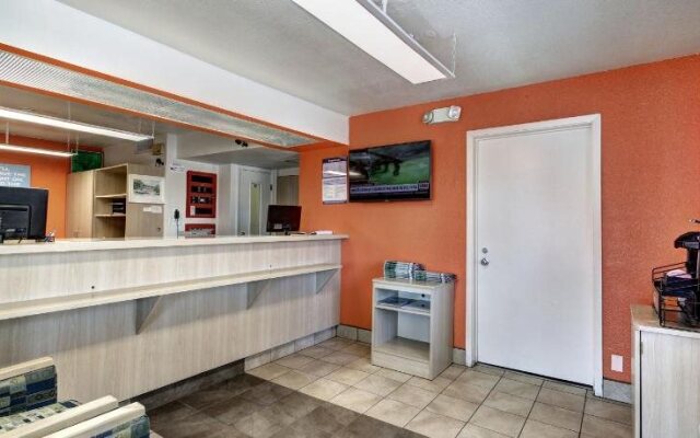 Motel 6 Pocatello