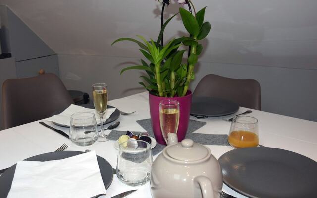 Montreuil Appart Holidays SAS