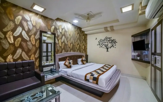 OYO 1942 Hotel Bharat Palace
