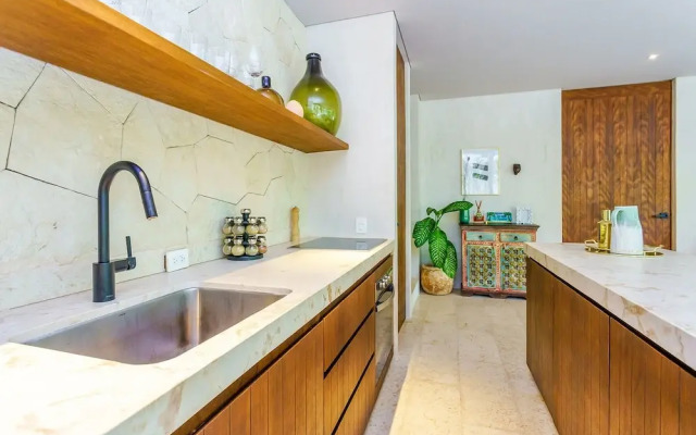 Luxury & Nature Meet Plus a Private Pool & Roof Pool
