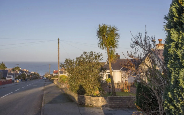 Bay View - Benllech