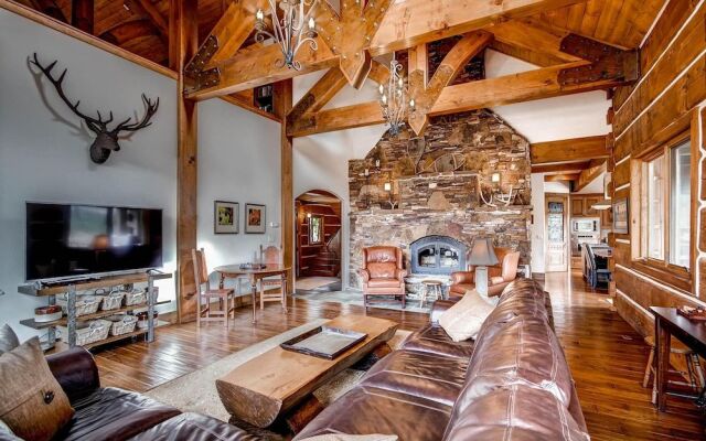 The Lodge at Stoney Ridge