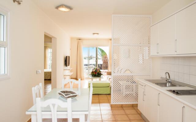 Apartamentos LIVVO Las Gaviotas
