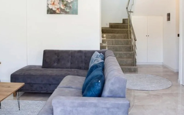 Villa Allure B