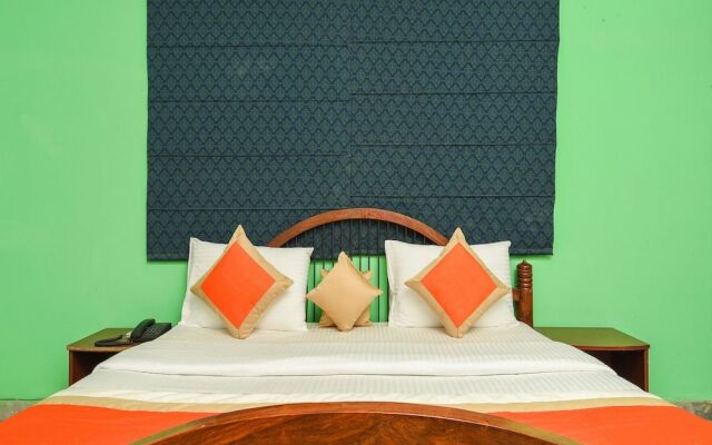 OYO 15625 Royal logix