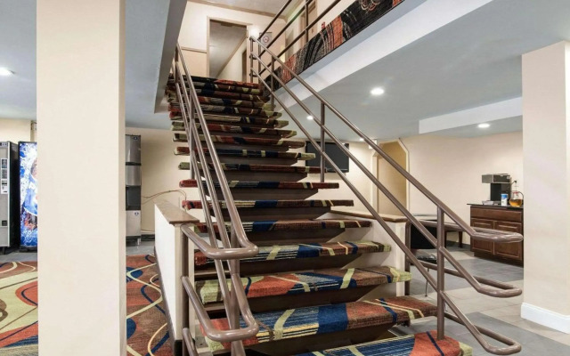 Rodeway Inn