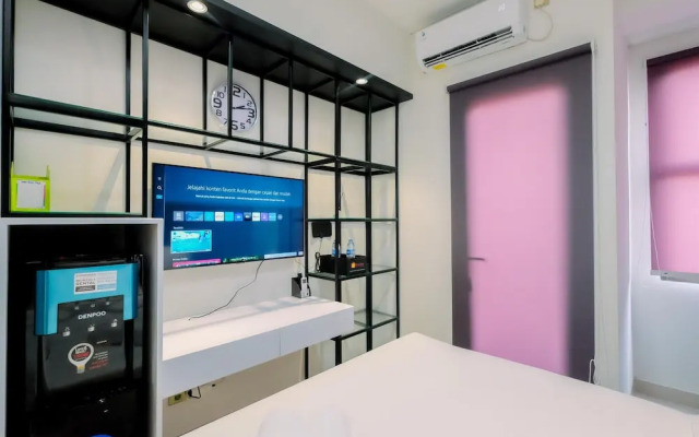 Cozy Stay Studio Transpark Cibubur Apartment