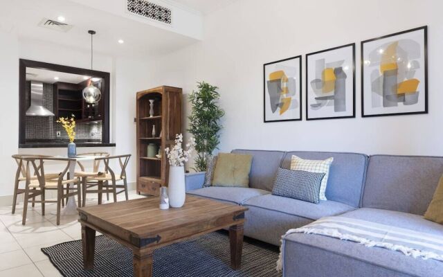 Serene Apartment in Dubai Old Town