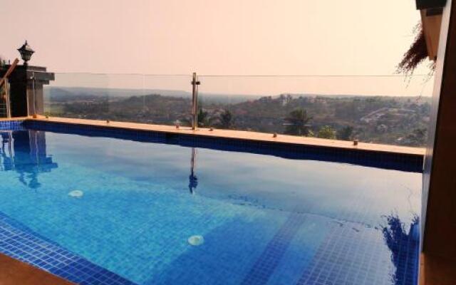 Hill Top Luxury Villa - 3 BHK || Infinity Pool