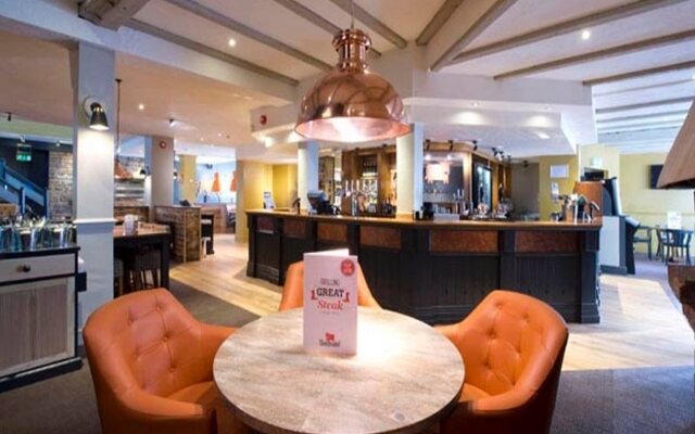 Premier Inn Manchester - Heaton Park
