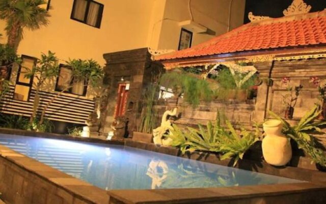 Suardana Inn's