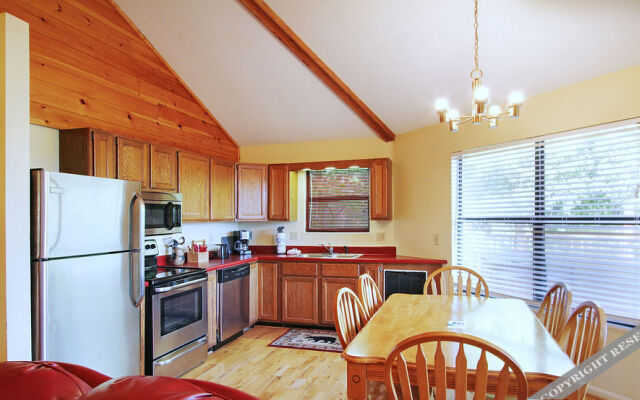 Leconte Lookout 707 by RedAwning