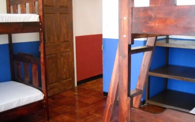 Lajuela BnB & Hostel